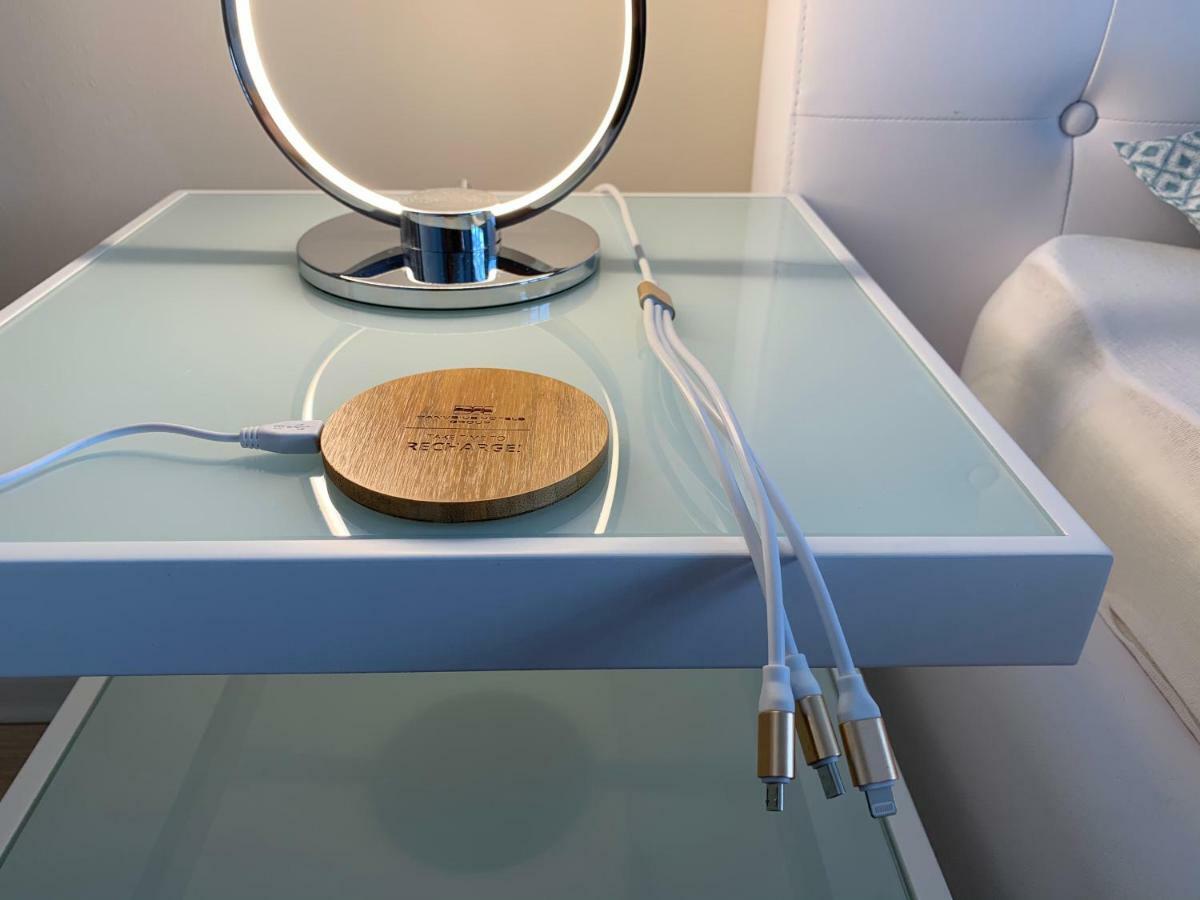 Budapest Hideout In Style With Free Parking - Luxury Apartment Dış mekan fotoğraf